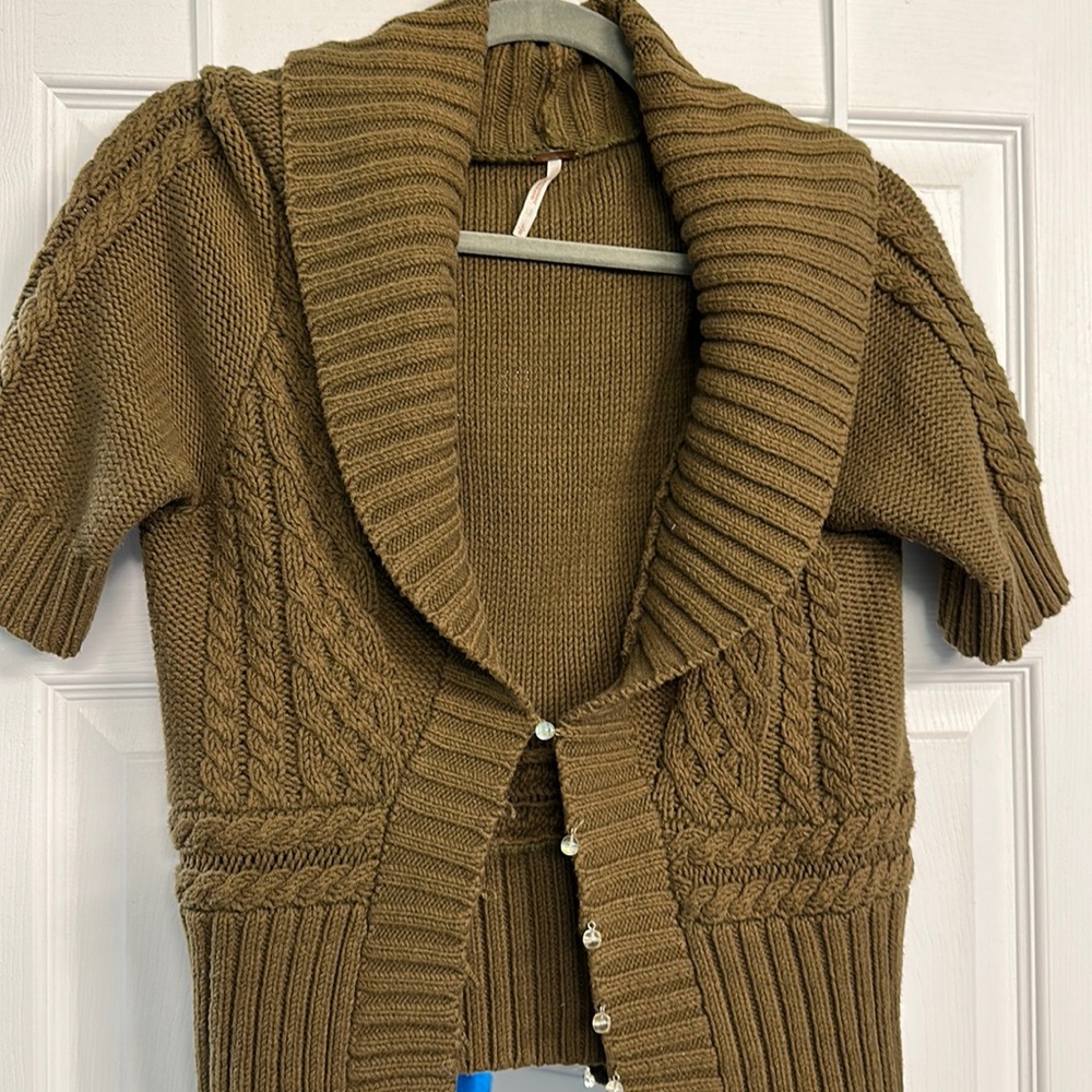 Free People short sleeve cotton sweater cardigan. Size Large.